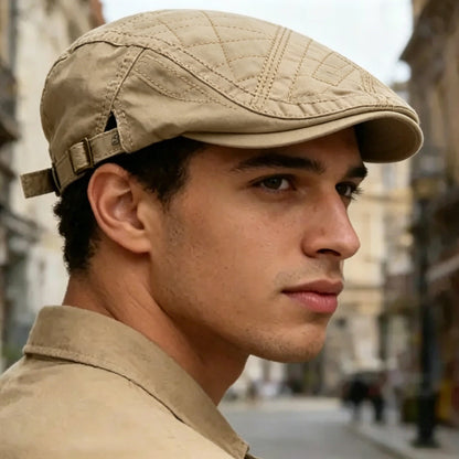 🧢⚡ En klassisk platt hatt som passar alla årstider – en tidlös stil, andningsbar och mångsidig, det perfekta valet för vardagsbruk ☀️❄️