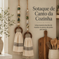 🧺✨ CABIDE DECORATIVO PARA TOALHAS COM CONTAS E ANEL DE MADEIRA ✨🧺 – UM TOQUE DECORATIVO PARA PENDURAR AS SUAS TOALHAS!